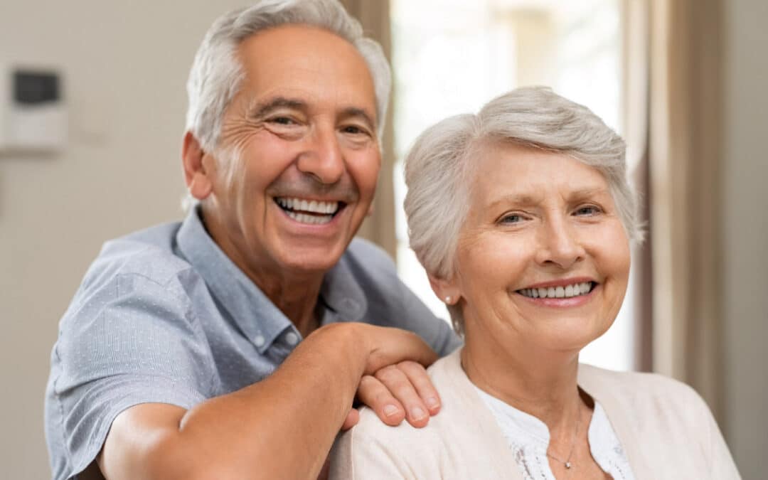 Qual o impacto do envelhecimento nos dentes e na saúde oral?